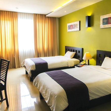 Eclipse Hotel Prawirotaman Yogyakarta Exteriör bild