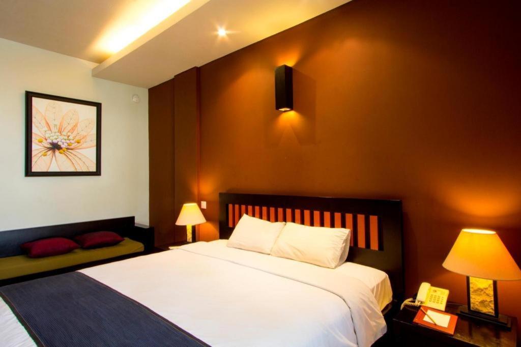 Eclipse Hotel Prawirotaman Yogyakarta Exteriör bild